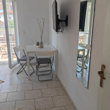 Apartment Livaic Zeljko Pirovac