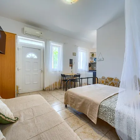 Daire Sentio Mare-apartments Livaic Zeljko Pirovac