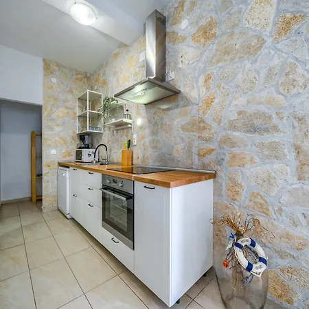 Sentio Mare-apartments Livaic Zeljko * Pirovac