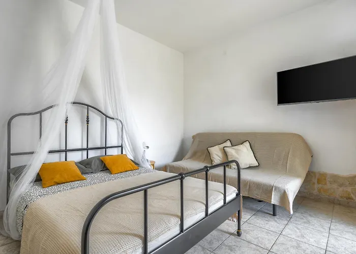 Livaic Zeljko Pirovac