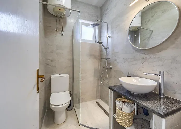 Livaic Zeljko Apartman Pirovac